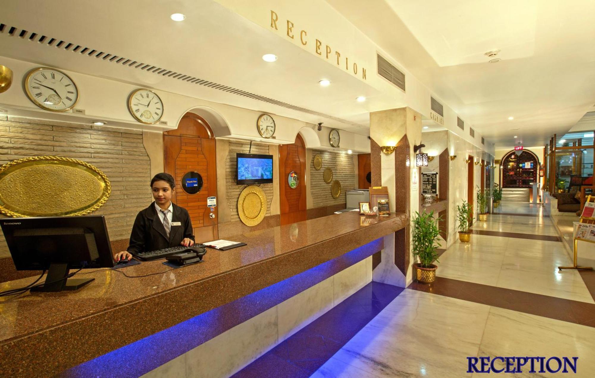 Hotel Rajmahal Гувахати Экстерьер фото